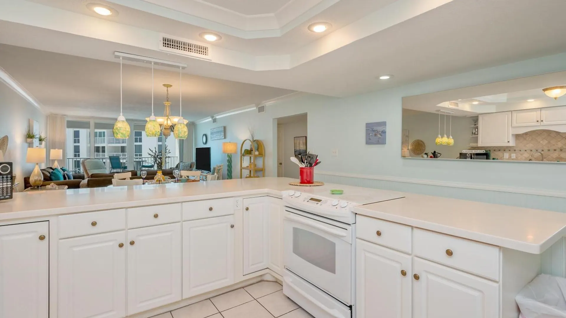 Holiday home 1095 Shoreline - Bedroom Beach Front Condo Free Beach Setup Destin