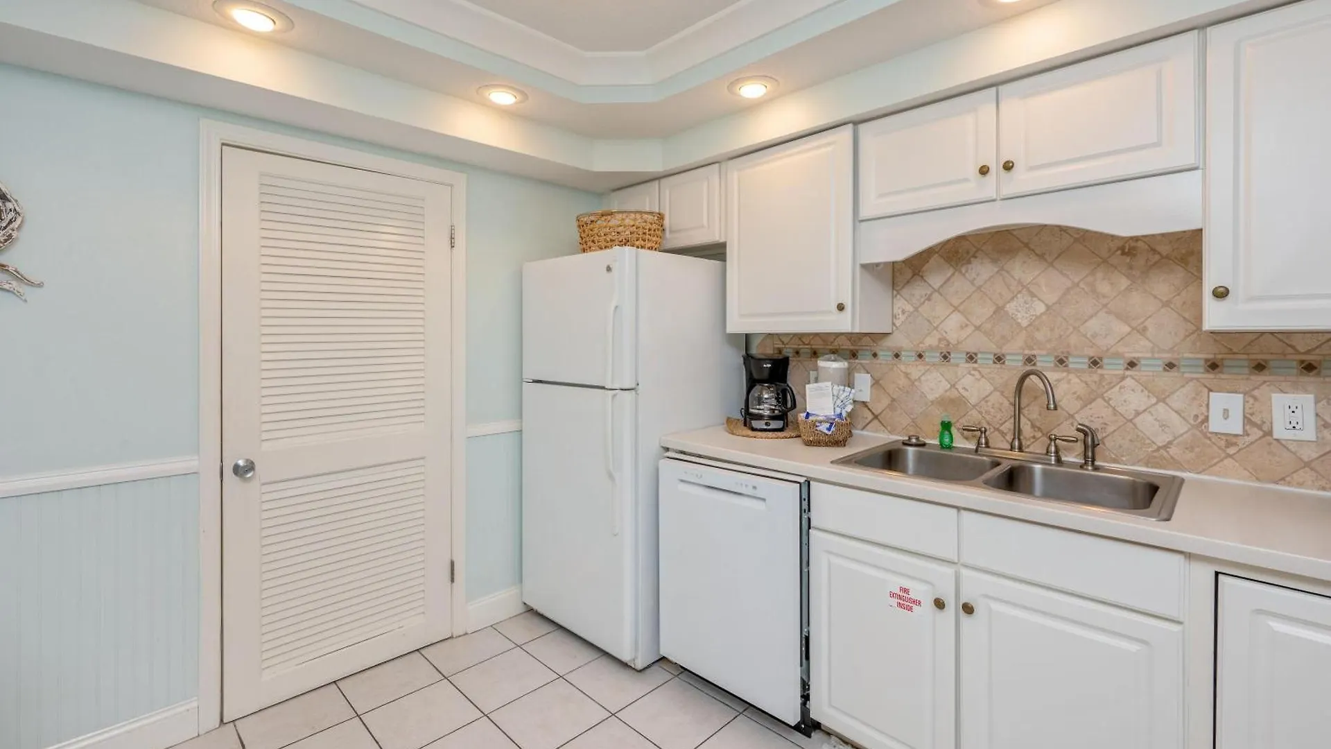 1095 Shoreline - Bedroom Beach Front Condo Free Beach Setup Destin Holiday home
